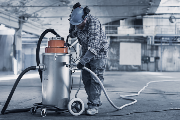 Husqvarna Vacuums for Slurry and Wet Concrete Cleanup | Concrete Tools Direct
