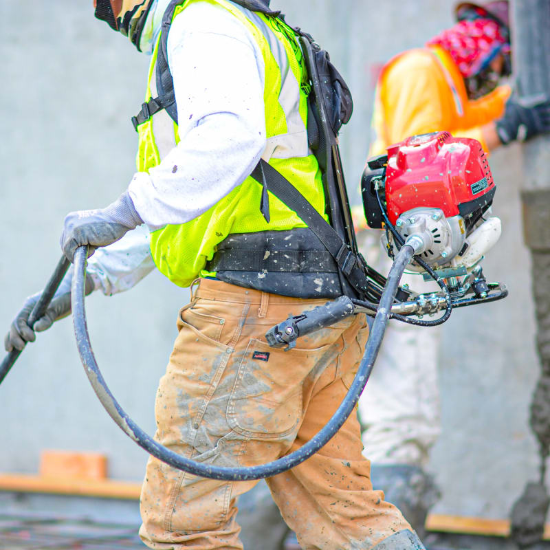 2HP Honda Concrete Vibrator with Flex Shaft Cable Whip Backpack