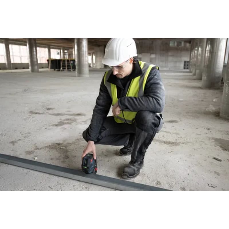 3.7V Green-Beam Self-Leveling Cross-Line Laser with Plumb Points and Li-Ion Battery