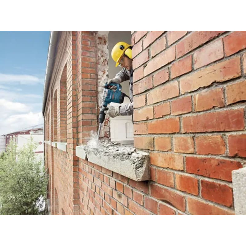 13 Amp SDS-max® Demolition Hammer