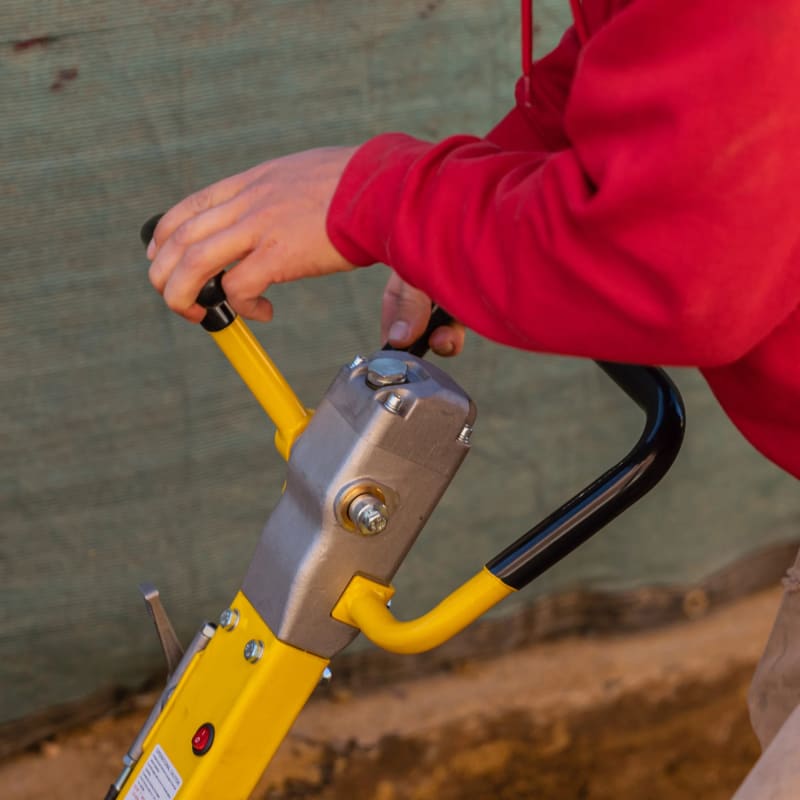 Tomahawk 6.5 HP Honda Reverse Hydraulic Plate Compactor for Soil, Aggregate, Cohesive Compaction TPC175H-10