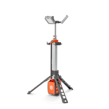 Studio image of a construction site tripod work light with adjustable height and LED lamp.