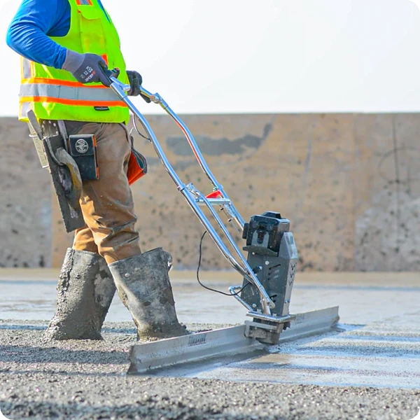 Battery Powered Concrete Screed - 4' - 16' Blades - eTVSA